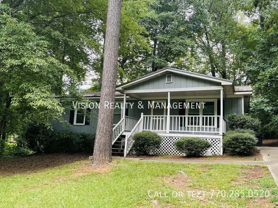 3 Bedroom Rental – 105 Knob Ave, Carrollton, GA, 30116